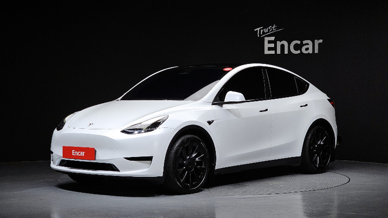 car Tesla Model Y id34340 main photo