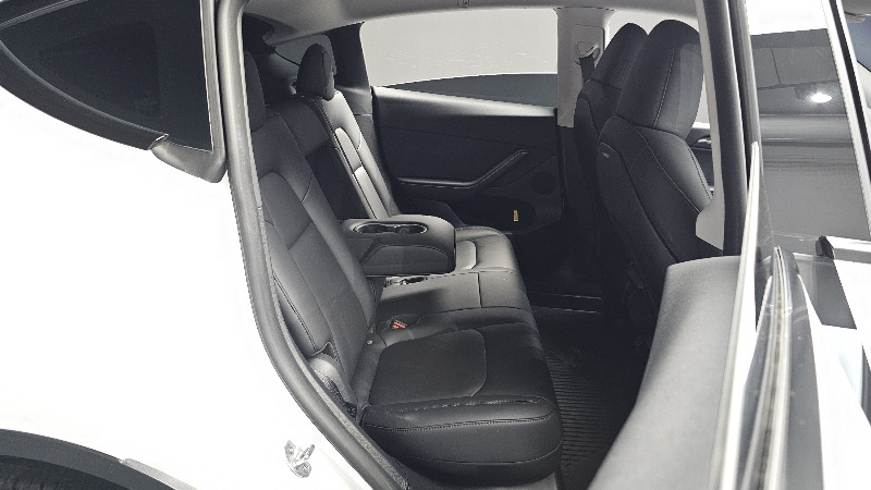 car Tesla Model Y id34340 photo #11