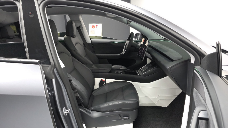 car Tesla Model Y id34473 photo #12
