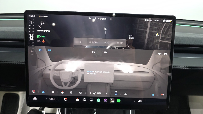 car Tesla Model Y id34473 photo #16