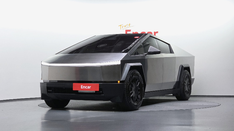 car Tesla Cybertruck id34561 main photo