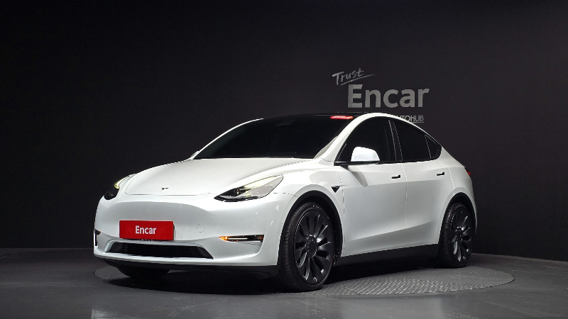 car Tesla Model Y id34571 main photo