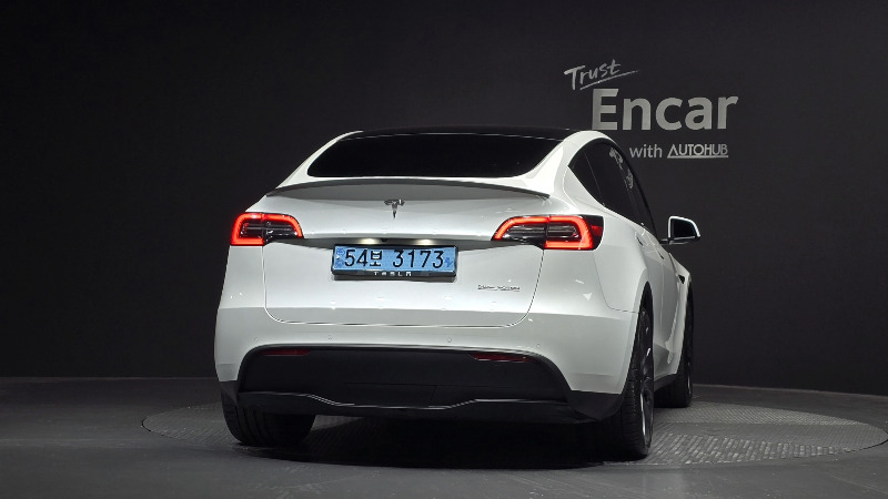 car Tesla Model Y id34571 photo #4