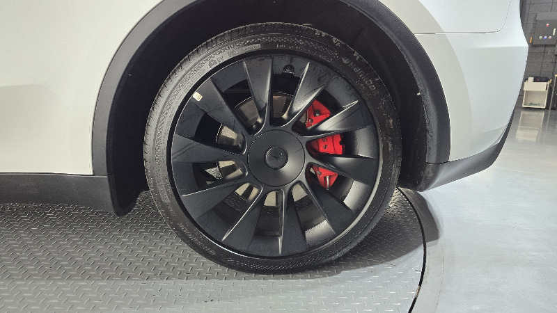 car Tesla Model Y id34603 photo #21