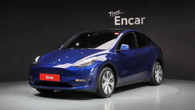 car Tesla Model Y id34641 main photo