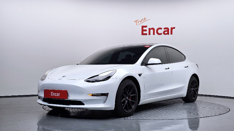 car Tesla Model 3 id34709 main photo