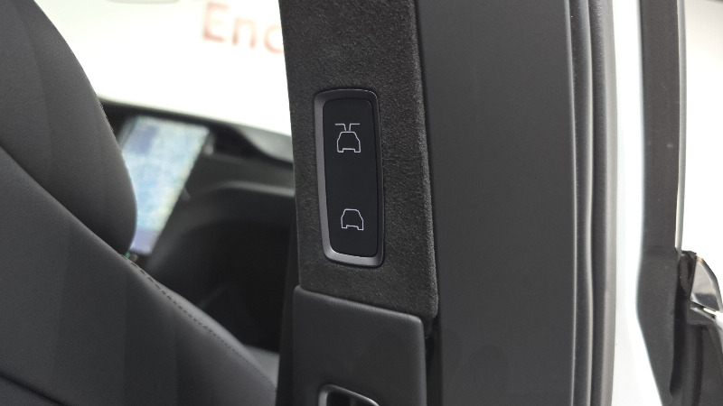 car Tesla Model X id34725 photo #29