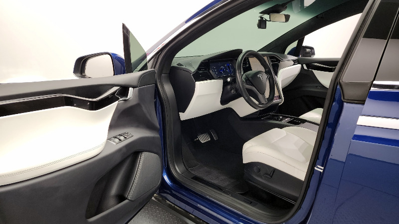 car Tesla Model X id34742 photo #10