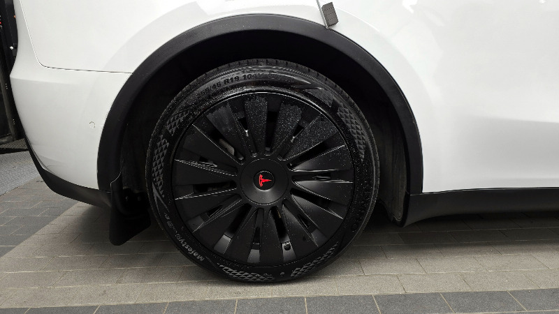 car Tesla Model Y id34856 photo #5