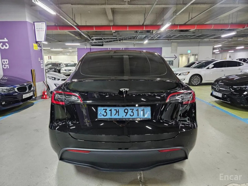 car Tesla Model Y id34874 photo #5