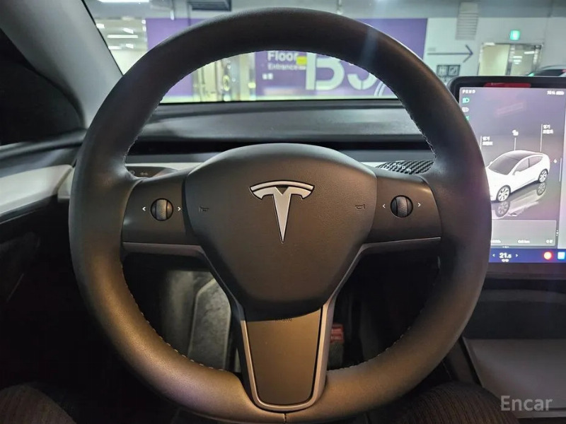 car Tesla Model Y id34874 photo #9