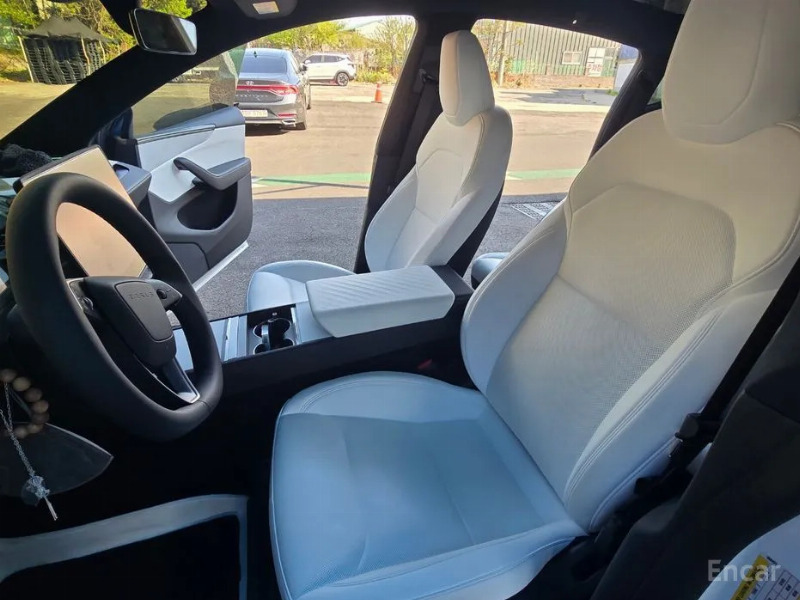 car Tesla Model Y id34915 photo #14