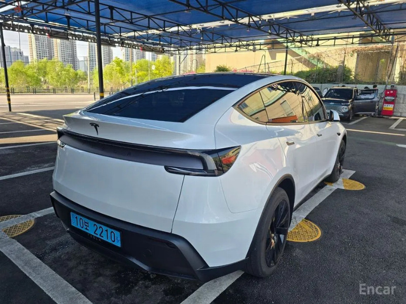 car Tesla Model Y id34915 photo #7