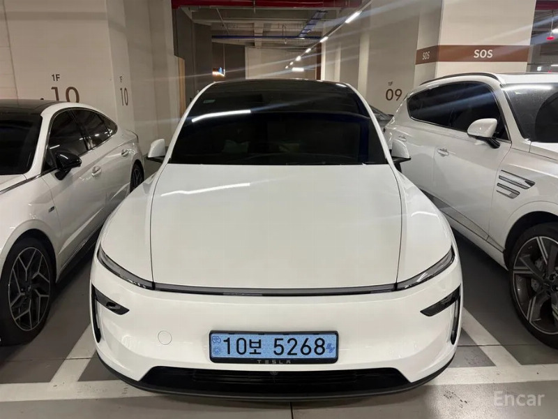 car Tesla Model Y id34917 main photo