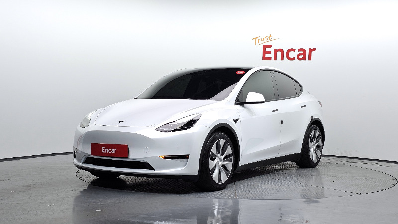 car Tesla Model Y id34972 main photo