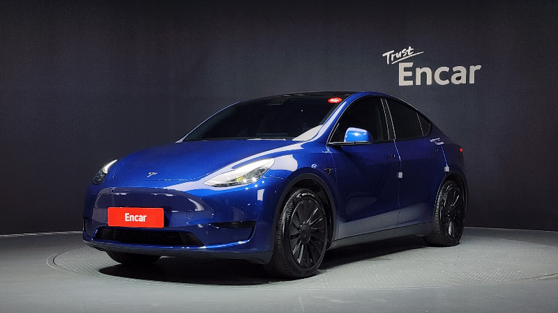 car Tesla Model Y id35100 main photo