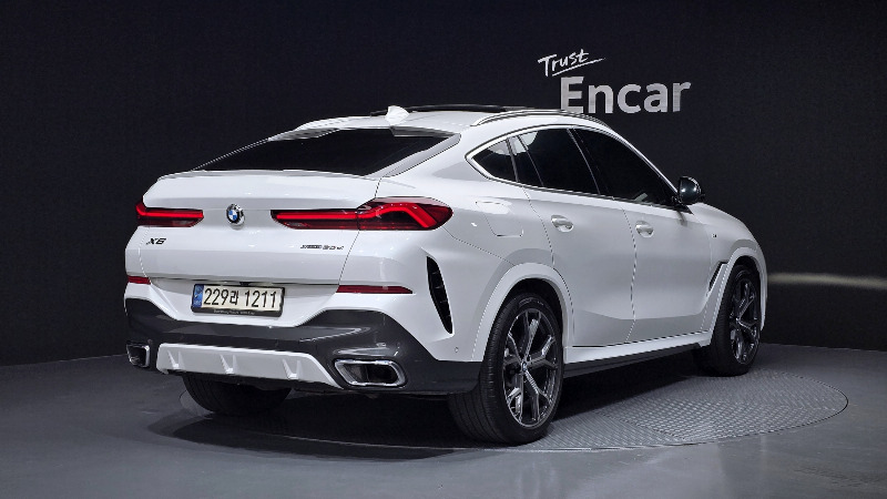 car BMW X6 id35172 photo #2