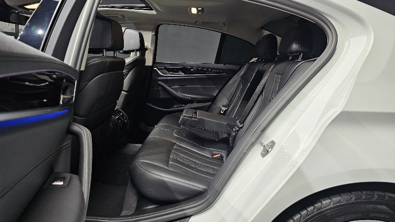 car BMW 5 Series id35215 photo #26