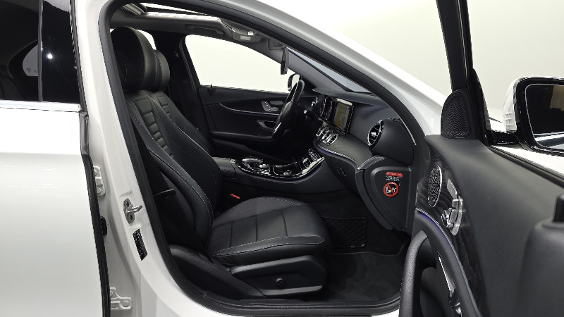 car Mercedes Benz E Class id35791 photo #11