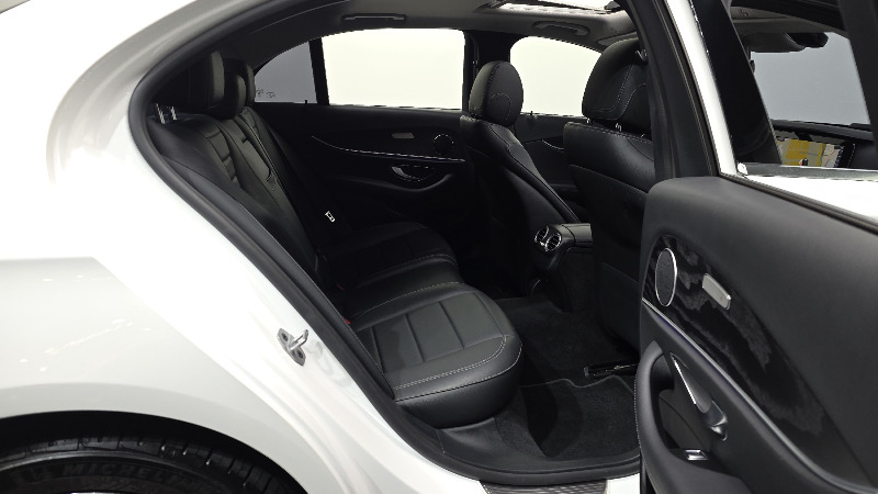 car Mercedes Benz E Class id35791 photo #12