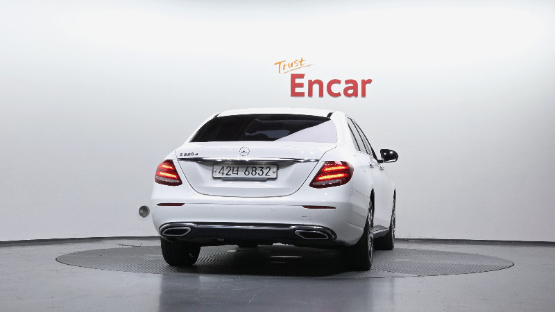 car Mercedes Benz E Class id35791 photo #4
