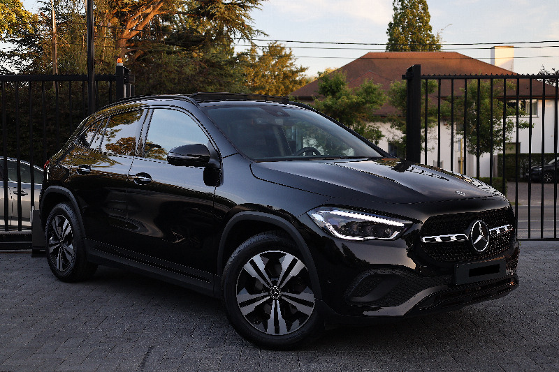 car Mercedes Benz GLA id35999 main photo