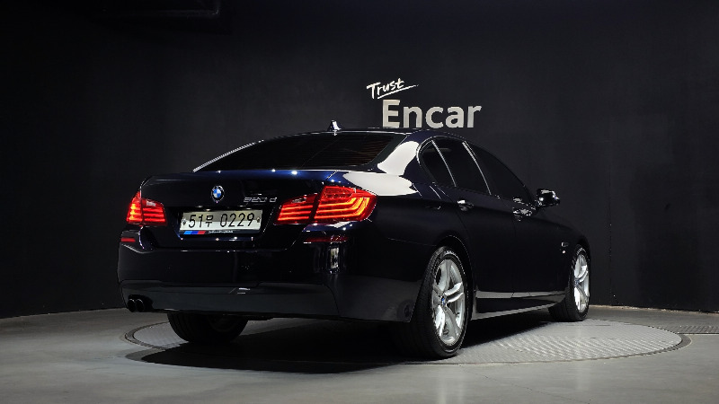 car BMW 5 Series id36110 photo #2