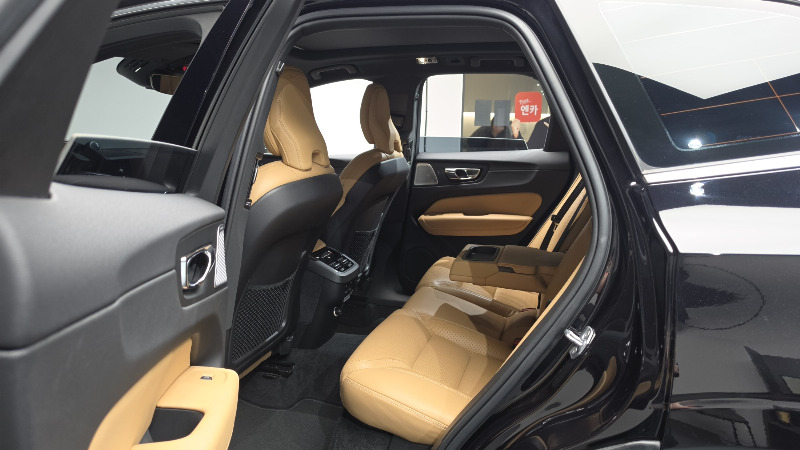 car Volvo XC60 id36157 photo #12