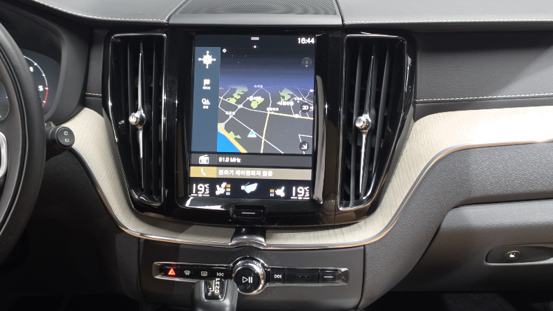 car Volvo XC60 id36157 photo #14