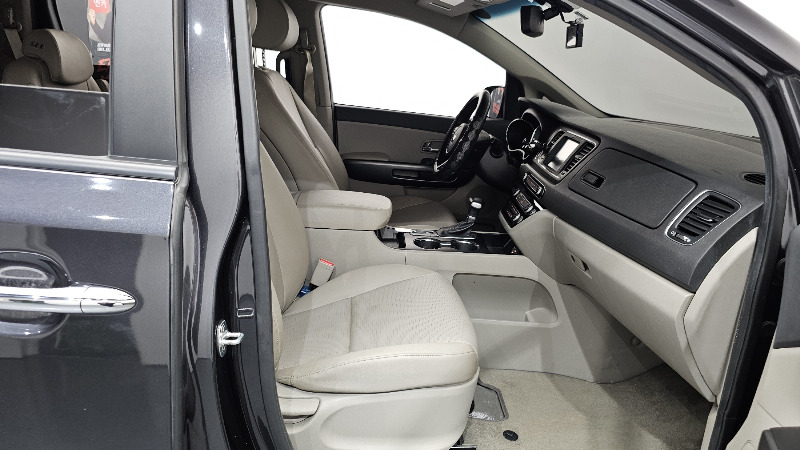 car KIA Carnival id36259 photo #26