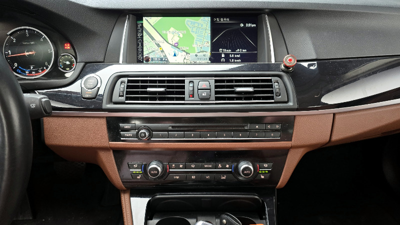 car BMW 5 Series id36294 photo #19
