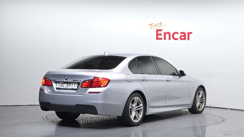 car BMW 5 Series id36294 photo #2