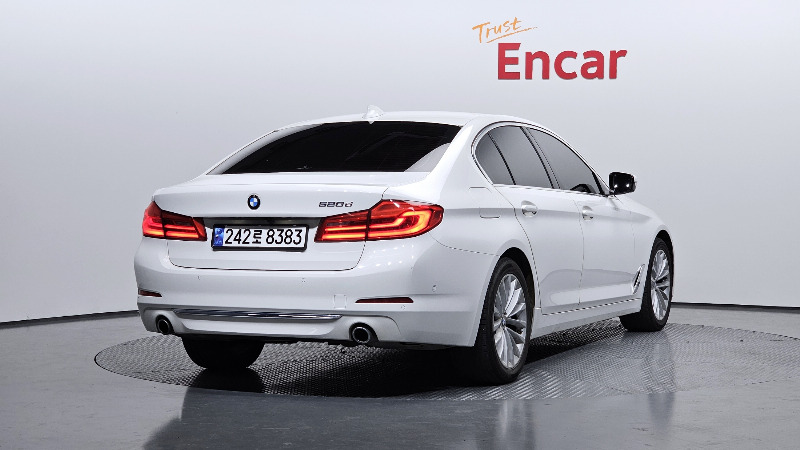 car BMW 5 Series id36447 photo #2