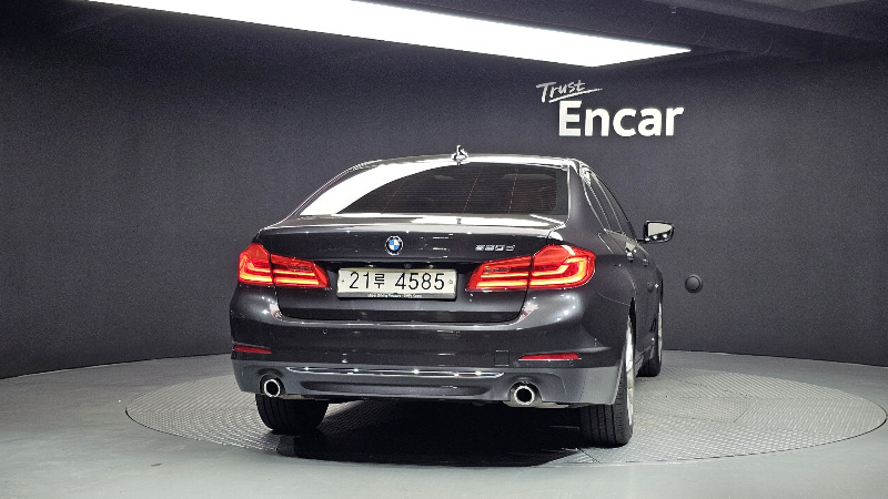 car BMW 5 Series id36489 photo #4
