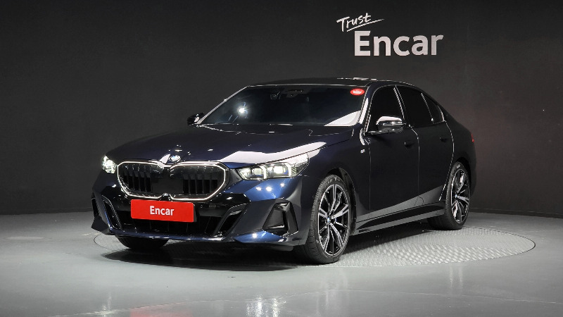 car BMW 5 Series id36972 main photo