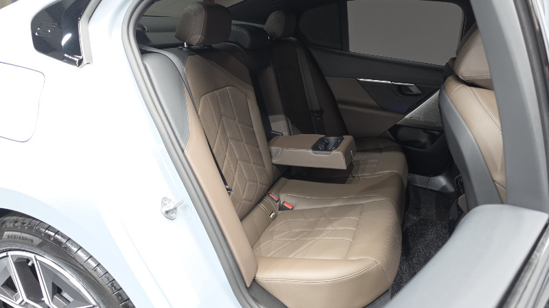 car BMW 5 Series id36997 photo #12