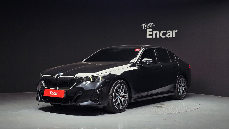 car BMW 5 Series id37043 main photo