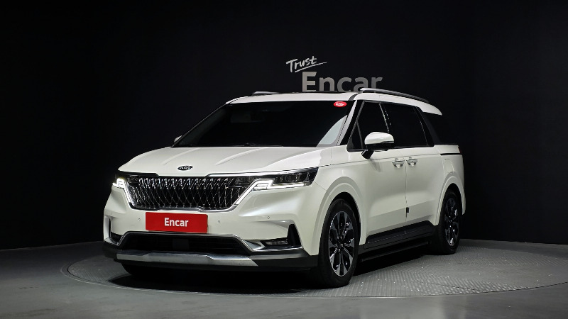 car KIA Carnival id37373 main photo