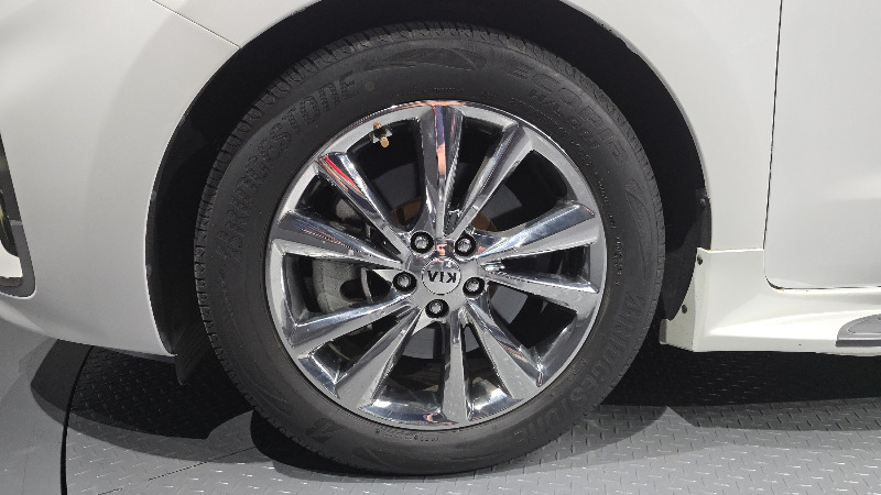 car KIA Carnival id37377 photo #5