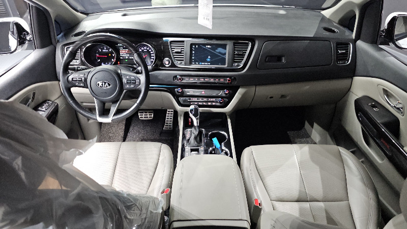 car KIA Carnival id37377 photo #7