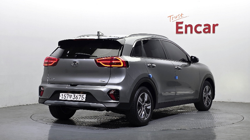 car KIA Niro id37443 photo #2