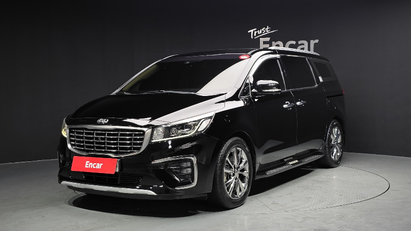 car KIA Carnival id37576 main photo