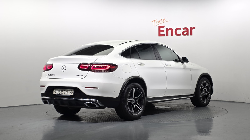 car Mercedes Benz GLC id37819 photo #2