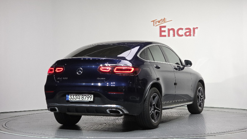 car Mercedes Benz GLC id37821 photo #2