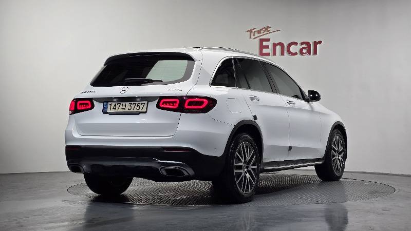 car Mercedes Benz GLC id37844 photo #2