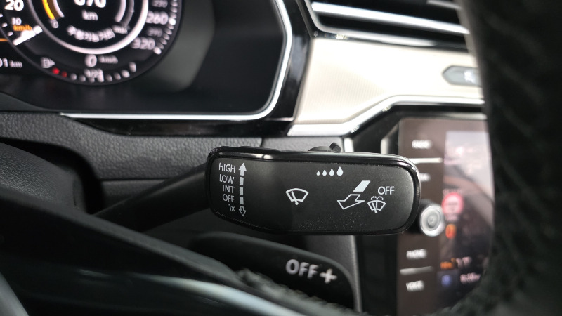 car Volkswagen Arteon id37892 photo #19
