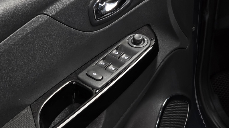 car Renault Samsung QM3 id37999 photo #16