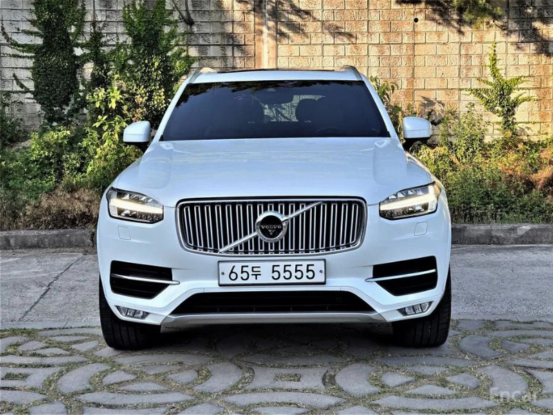 car Volvo XC90 id38048 photo #3