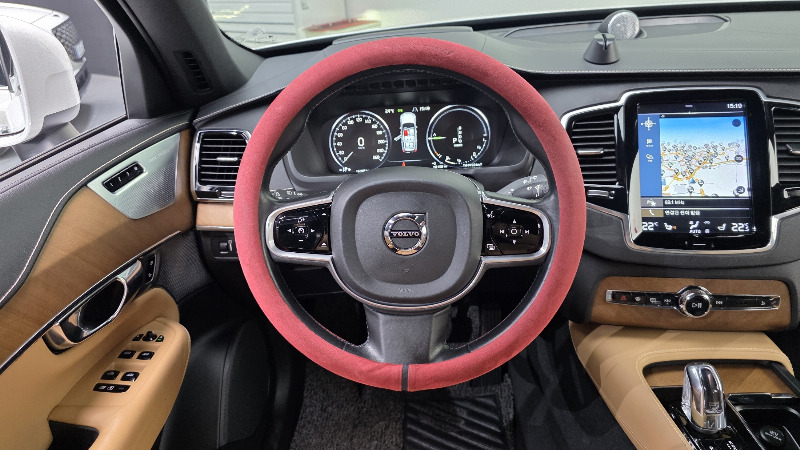 car Volvo XC90 id38051 photo #13