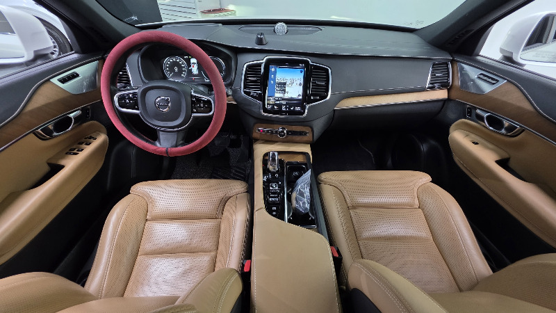 car Volvo XC90 id38051 photo #7